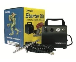 Kuchen Und Tortengestaltung Mit Dem Airbrush Starter Set Iwata Revolution Für Ein Exzellentes Spritzbild